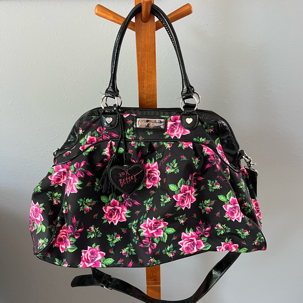 Cute Betsey Johnson Duffel Bag